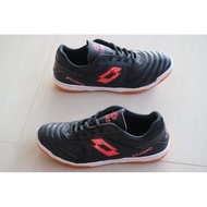 Lotto Stadio Genuine Cowhide Futsal Shoes with Sewn Around (Non-Slip)/ Genuine Cowhide Futsal Shoes