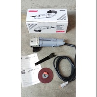 หินเจียร Makita 9500NB แท้ 4" 570W 12000r/min made in japan