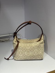 Loewe Handbag Cubi (Small) 正貨