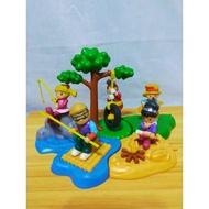 JOLLIBEE Fun Camp Complete Set / Jollibee Toys