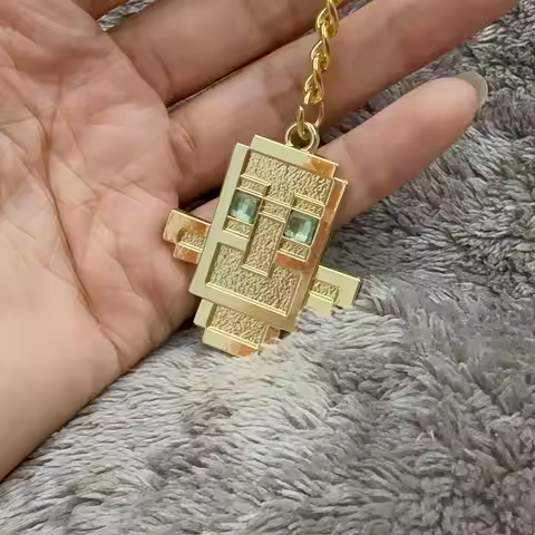 Game Totem of Undying Cosplay Keychain Alloy Cyberpunk Pendant Keyring Key Chain Bag Ornament Access