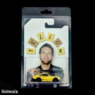 Livinca'a. Keychain Hotwheels Porsche 911 Carrera special custom "Yellow" Coldplay.