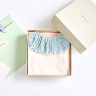 【禮盒組】日本製 包屁衣 (香草白)＋圍兜口水巾 (松青綠)滿月禮盒/新生兒禮盒/嬰兒禮盒/出生送禮/新生兒送禮