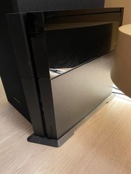 PS4主機