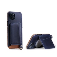 iPhone15 Plus 磁吸站立卡袋手機皮革套 - 四色任選(MagSafe)