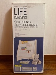 Children’s Book Case 兒童書櫃