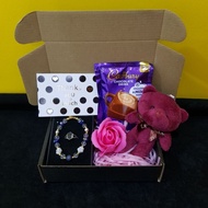 Luxurious Surprise Gift Box~Natural Crystal Set~September Birthstone~Sapphire & Clear Quartz 九月~蓝宝石