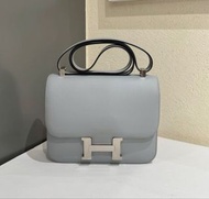 Hermes Constance 24 Hermes Constance 24 海鷗灰銀扣，Epsom皮，X刻