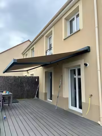 Automatic Awning Outdoor Cassette Foldable Awning Sun Shades Electric Retractable Awning for Restaur