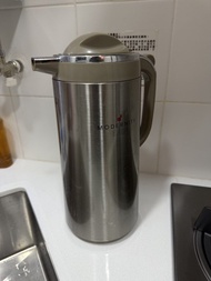 Tiger虎牌日本製1.8升提倒式玻璃內膽保溫壺