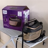 IRON PHILIPS BY AMWAY / Philips PerfectCare Steam Generator Iron PSG6064 FREE Iron Board