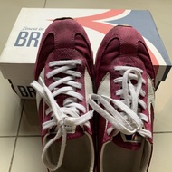 Sepatu Brooks vanguard authentic