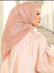 Jilbab buttonscarves/Segiempat buttonscarves/kw premium