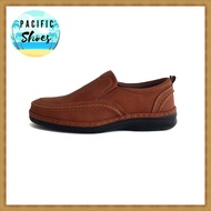 CSB รองเท้าคัทชูชาย รุ่น CM369 สีแทน รองเท้าโลฟเฟอร์ loafer รองเท้าหนังชายแบบสวม by Pacific Shoes