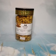 Kacang Goreng Bawang Putih salted egg