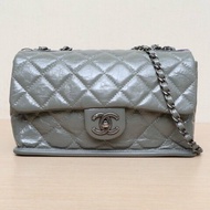 CHANEL CF口蓋包硬底油蠟皮鏈條包綠色20開銀扣肩背包