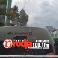 Rodja 100.1fm bogor 15cm cutting sticker