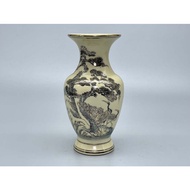 Vase Hoa Tung Flamingo H27 Ceramic Chua Draw Gold