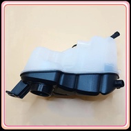 LR004080 Engine Radiator Expansion Tank For Land Rover 224DT B6324S 3.2L Petrol Si6  31200320