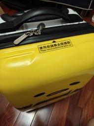 蛋黃哥18吋行李箱