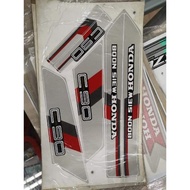 STICKER HONDA C90 / Fame sticker cover set stripe