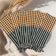 Southern bandana Type 2 - 1m6x0m4 and 1m7x0m6 - material: cotton20% poly80% - black orange