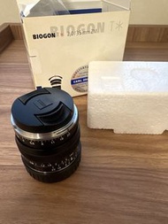 Carl Zeiss Biogon T* 2/35 ZM Lens