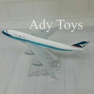 16cm Cathay Pacific B747 Airplane Diecast Metal Display Children's Collection Decoration Toys