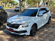 正2022/3出廠5月掛牌Skoda  白配黑 Kamiq 1.0 TSI熱血動能版 原鈑件 里程準 全室內車庫車 無菸