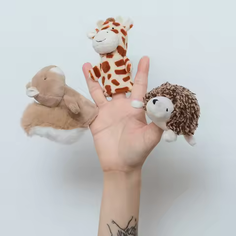 Kawaii Mini Animal Hedgehog Squirrel Giraffe Snake Hand Puppets for Baby Kids Puzzle Finger Puppet, 