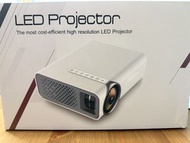 微型家用投影儀  LED便攜投影機支 援高清1080P（白色）