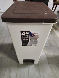 日本制45L垃圾桶