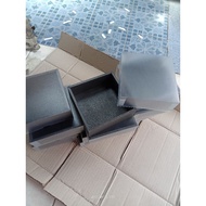 New box 11.5 cm x 11.5 cm x 4.5 cm