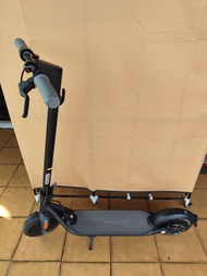 Ninebot Segway F20 電動滑板車