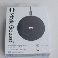 圓形 原裝 Mark Gazza Qi Wireless Charging Base 10W 無線充電板（ 黑色/白色 圓形）包括三腳火牛及 TypeC 充電線  For Samsung galaxy