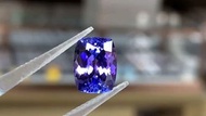 👑4.1卡罕有大粒天然坦桑石濃郁色精品裸石   
👑4.1ct Natural Tanzanite High Quality Gemstone