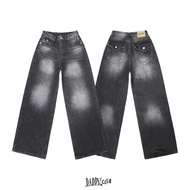 DADDYCLUB | Lana Jeans กางเกงยีนส์ทรงกระบอก สุดน่ารัก