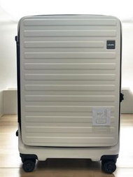 日本🇯🇵LOJEL CUBO 26” $2160 白色 紅色  數量有限 行李箱 行李喼  旅行箱 旅行喼 travel luggage suitcase baggage