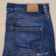 American Eagle Momshort Ripped Jeans Shorts Second Hand Used Condition