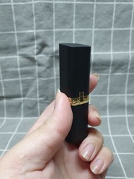 僅試色 loreal 220小黑管 唇膏