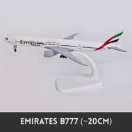 Emirates B777