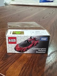 全新TOMICA限定 Lamborghini Veneno Roadster 連收藏膠盒