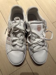 K-SWISS 白色拼粉色運動鞋