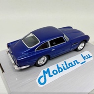 Kinsmart Aston Martin Db