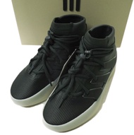 FEAR OF GOD x adidas 2023 秋冬特別版 ATHLETICS I BASKETBALL IF6680 Carbon 運動鞋，美國碼5(26.5cm) [全新] [二手] [FEA