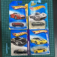 HOT WHEELS FERRARI SERIES: CALIFORNIA, F430 SPIDER, 458 SPIDER, LAFERRARI, F40 (AKTA CARD)