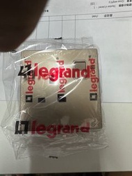 Legrand 牆壁插座