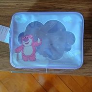Disney Lotso bear 勞蘇 草莓熊 熊抱哥 紫色防水膠收納化妝透明紫色拉鏈旅行袋 plastic transparent water proof cosmetic travel pouc