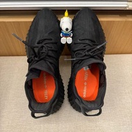 YEEZY BOOST 350 V2「Mono Cinder」 29