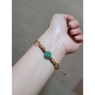 Five-color thread bracelet mixed with 4-leaf clover